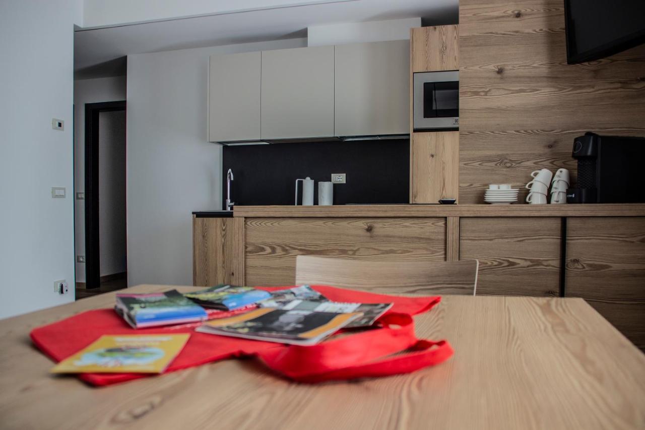 Dolceambiez Apartments Dorsino Exteriör bild