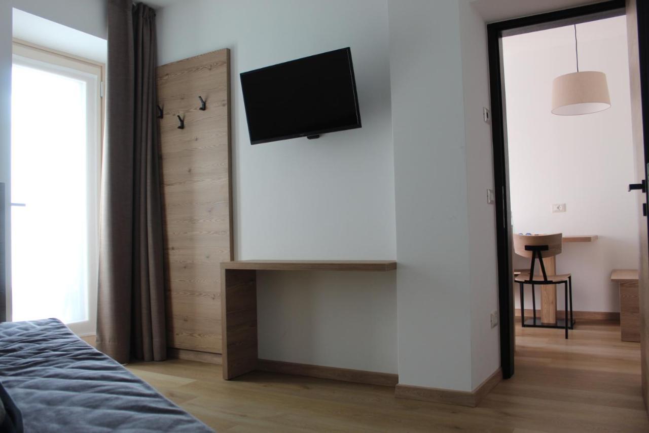 Dolceambiez Apartments Dorsino Exteriör bild